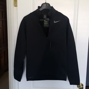 NWT Nike Quarter-Zip Therma Pull Over